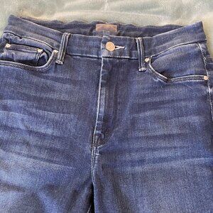 Mother Jeans High Waisted Looker Ankle Fray in Tongue & Chic Minimalist 28